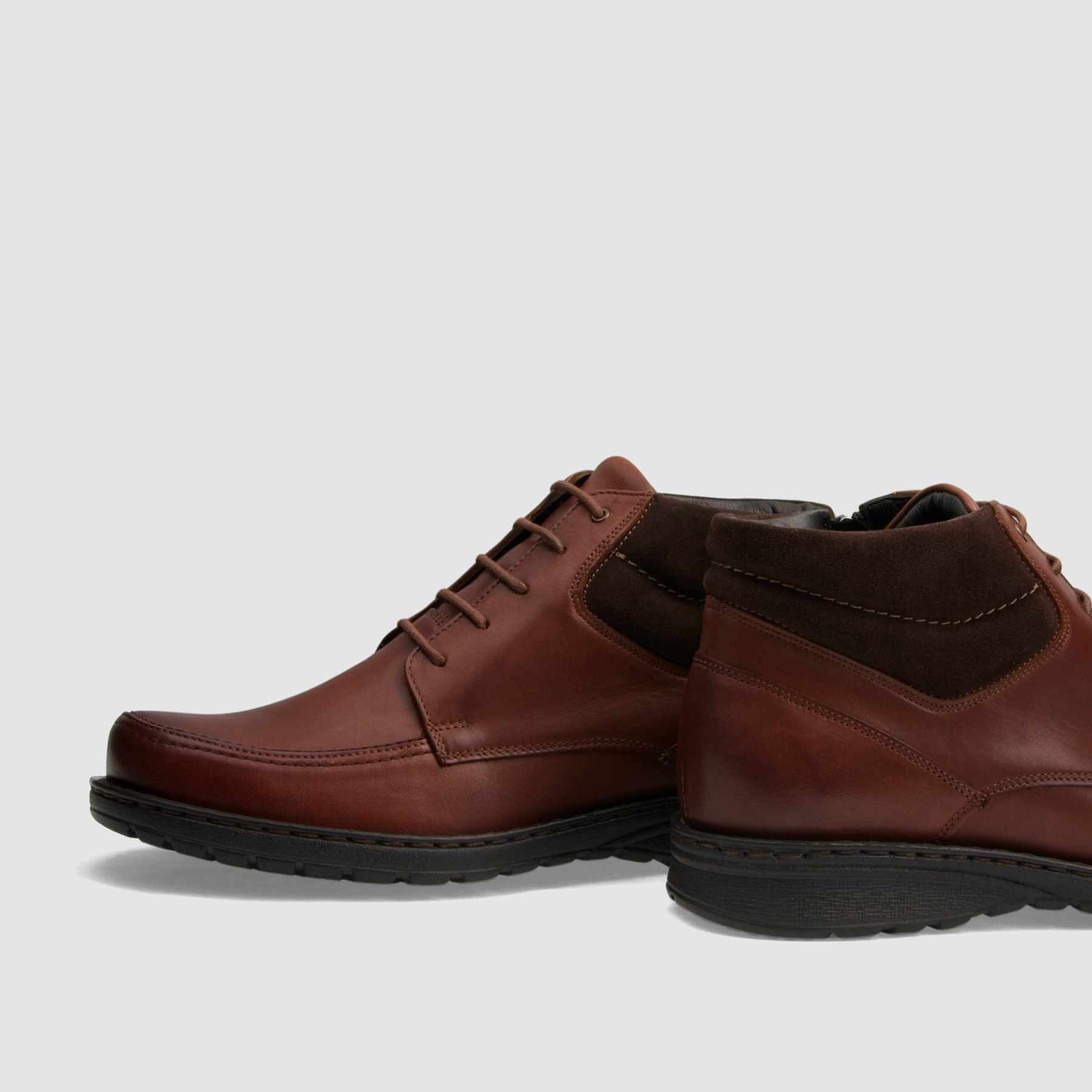 Casual ankle boot TAPI A-2468 brown smooth leather
