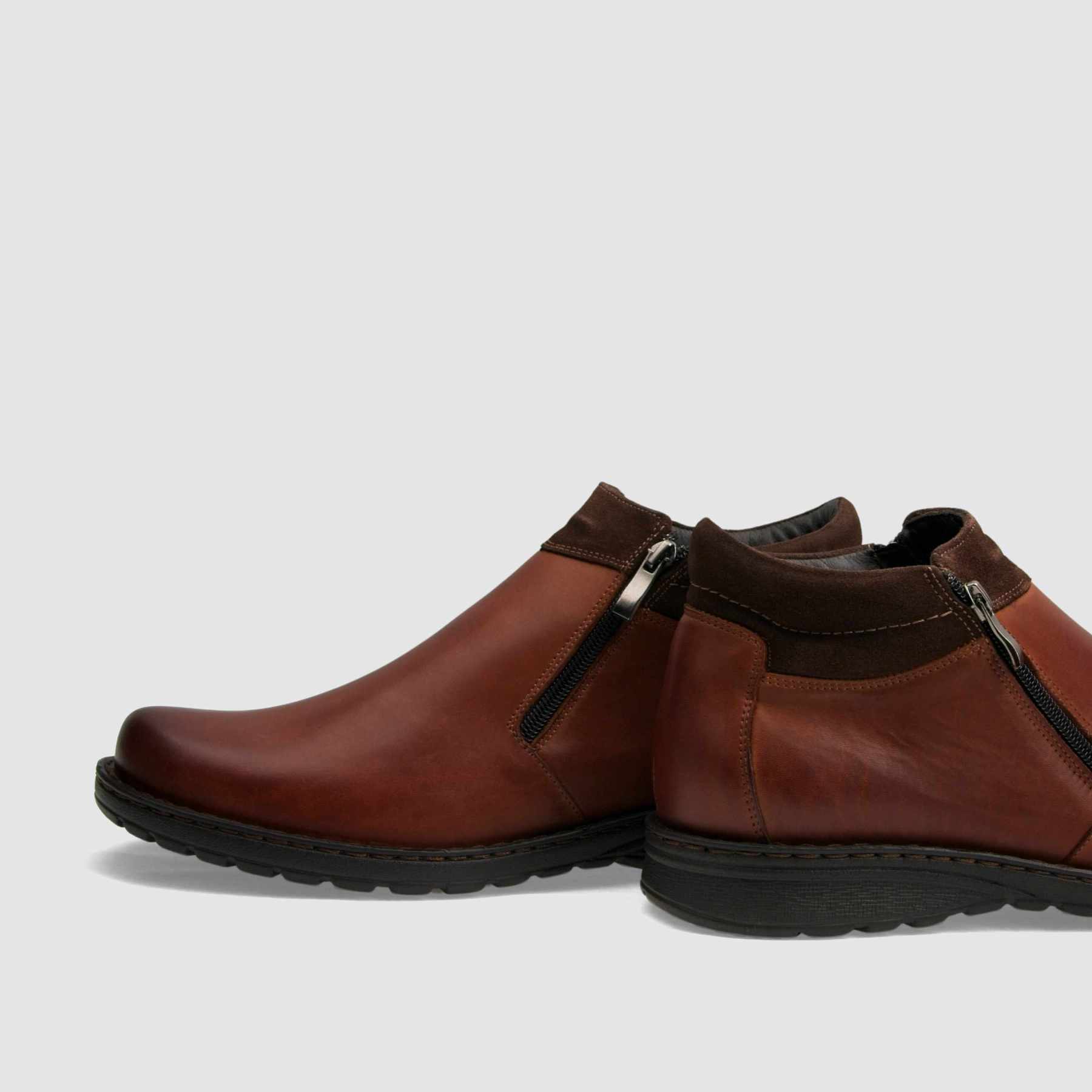 Casual ankle boot TAPI A-2470 brown smooth leather