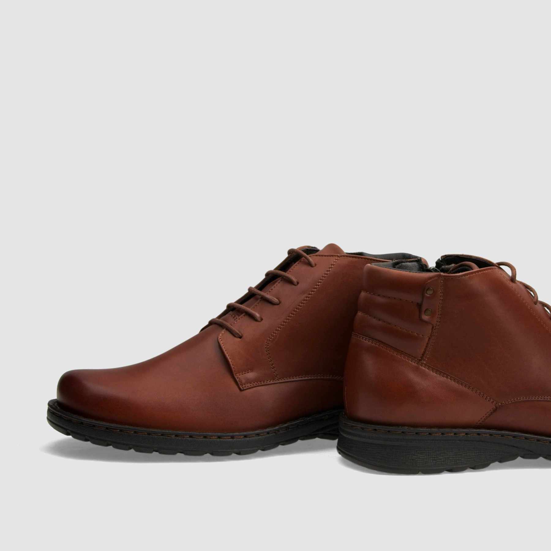 Casual ankle boot TAPI B-2466 brown smooth leather