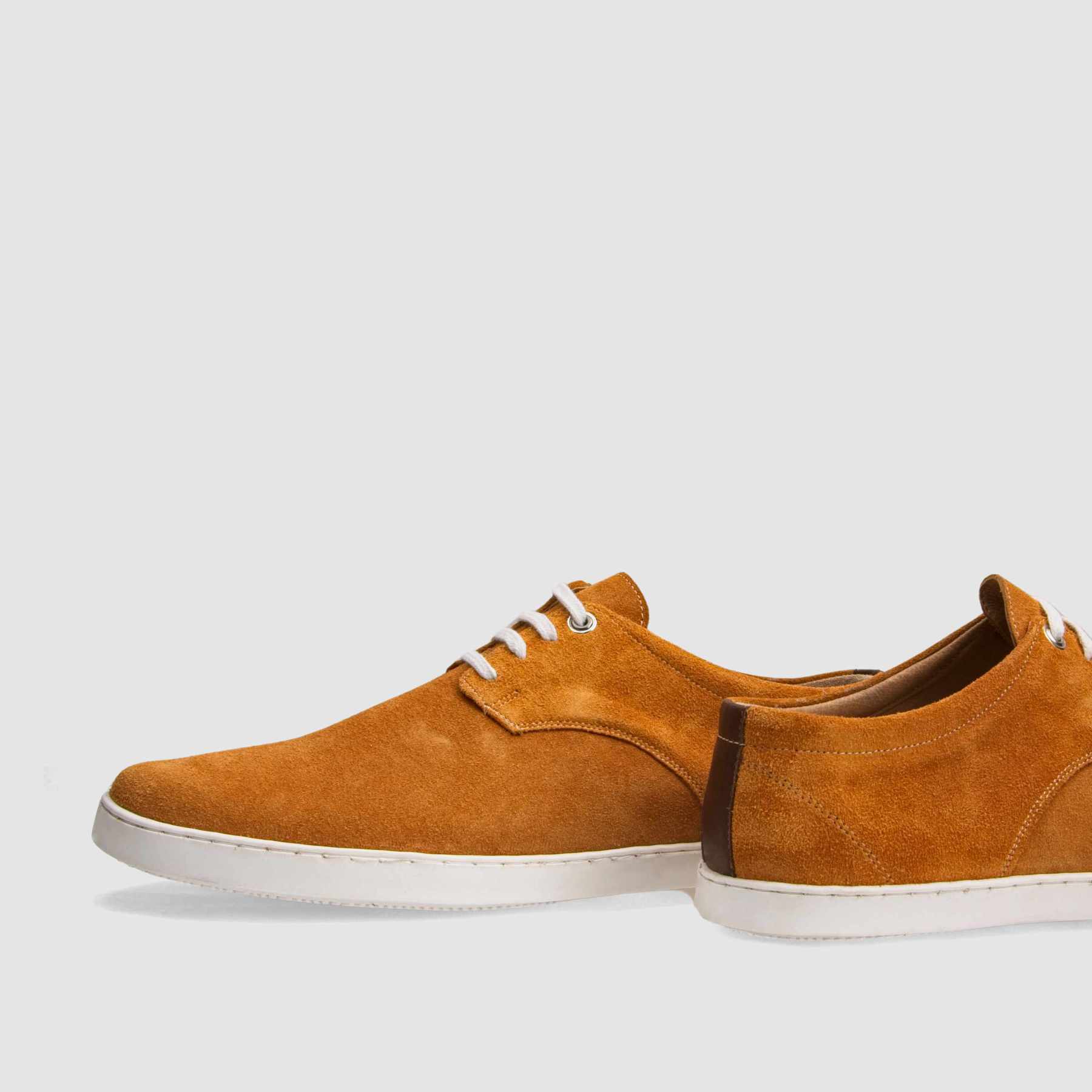 TAPI sneakers E-6580 honey suede