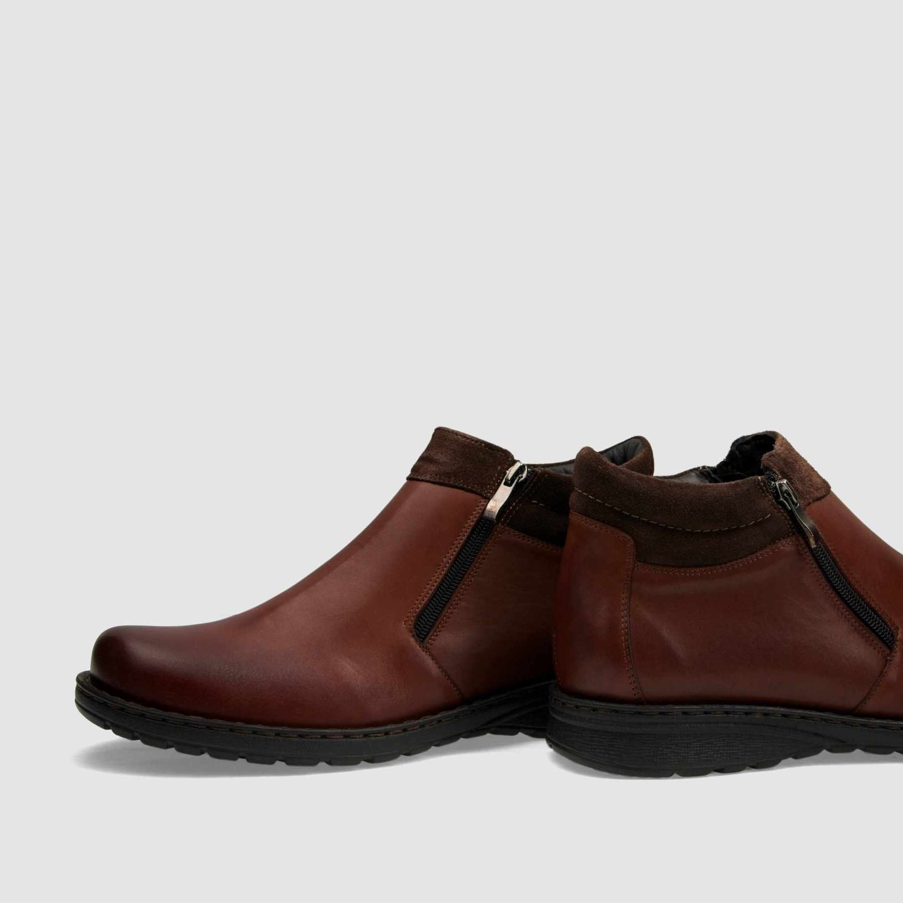 Casual ankle boot TAPI F-2470 brown smooth leather