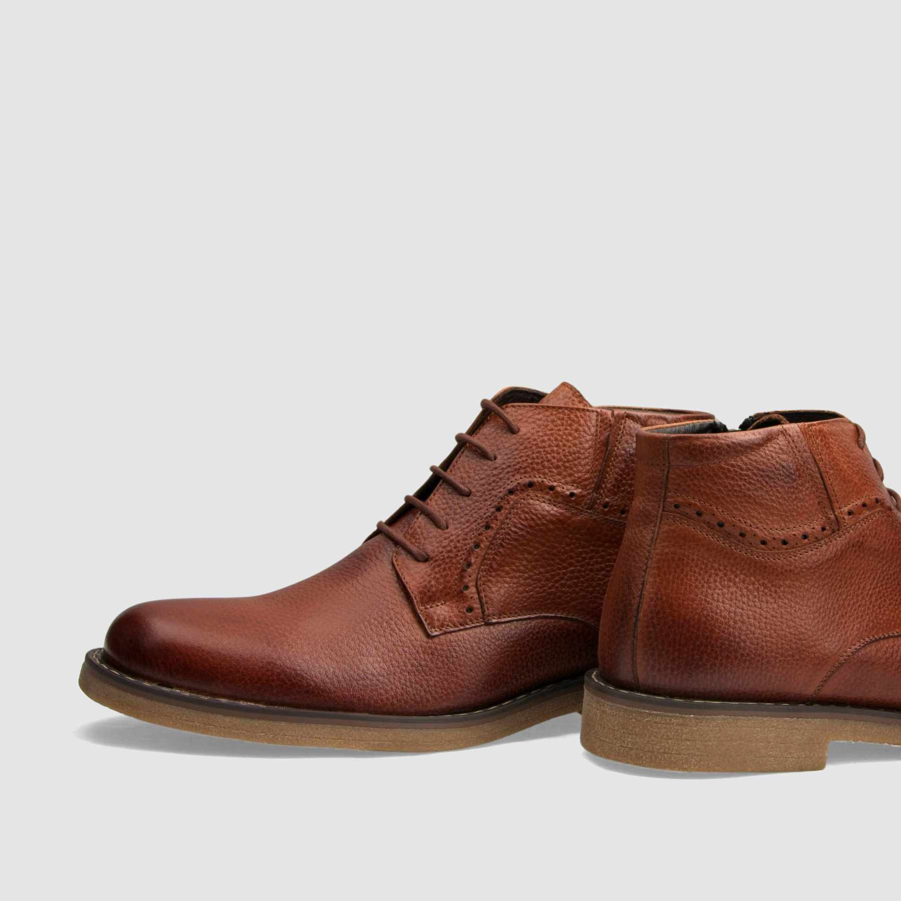 Elegant ankle boot TAPI I-2297 brown grain embossed leather