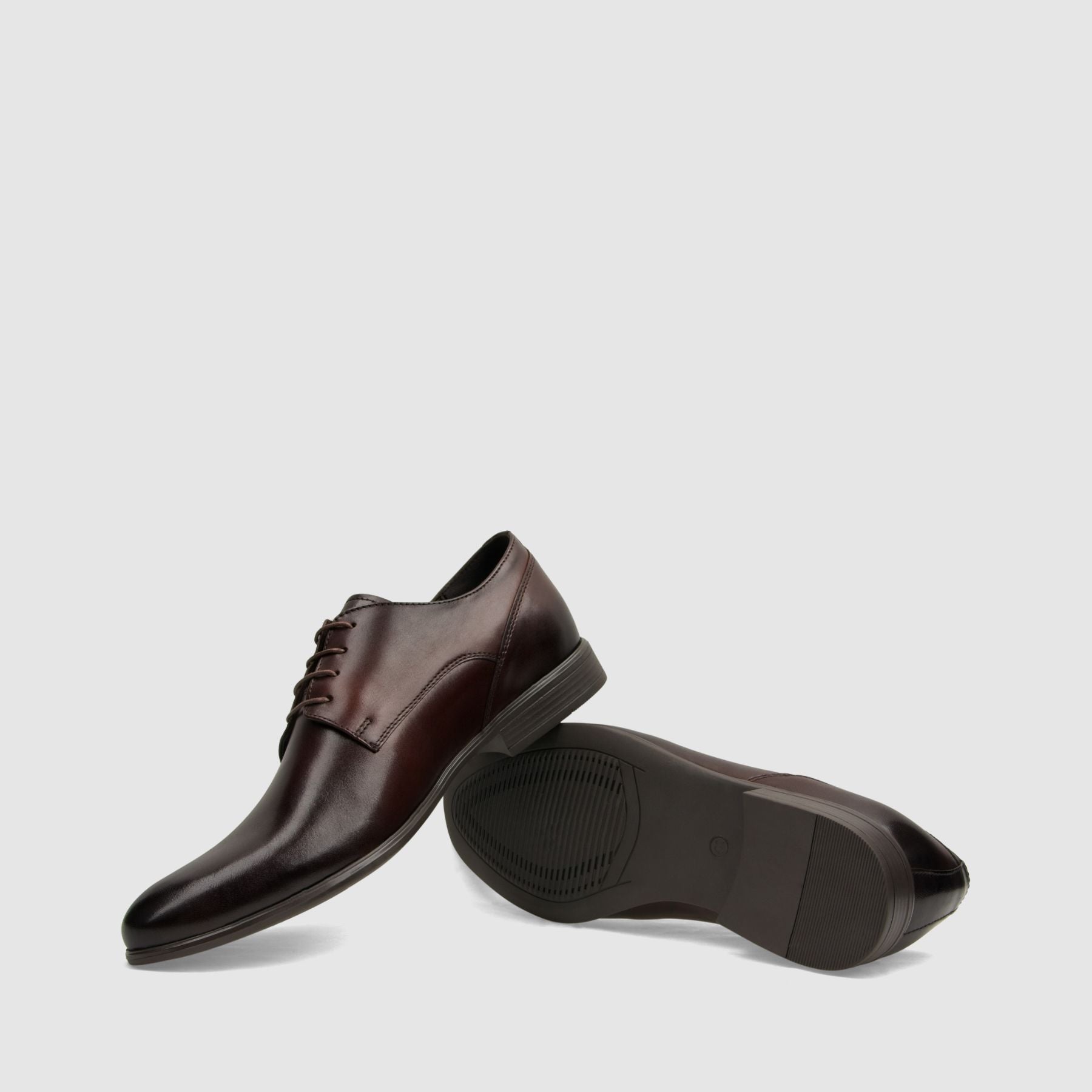 Półbut wizytowy TAPI A - 7681 ciemno brązowa licowa skóra - TAPI nero - Półbuty eleganckie sznurowane - Brązowy - 7