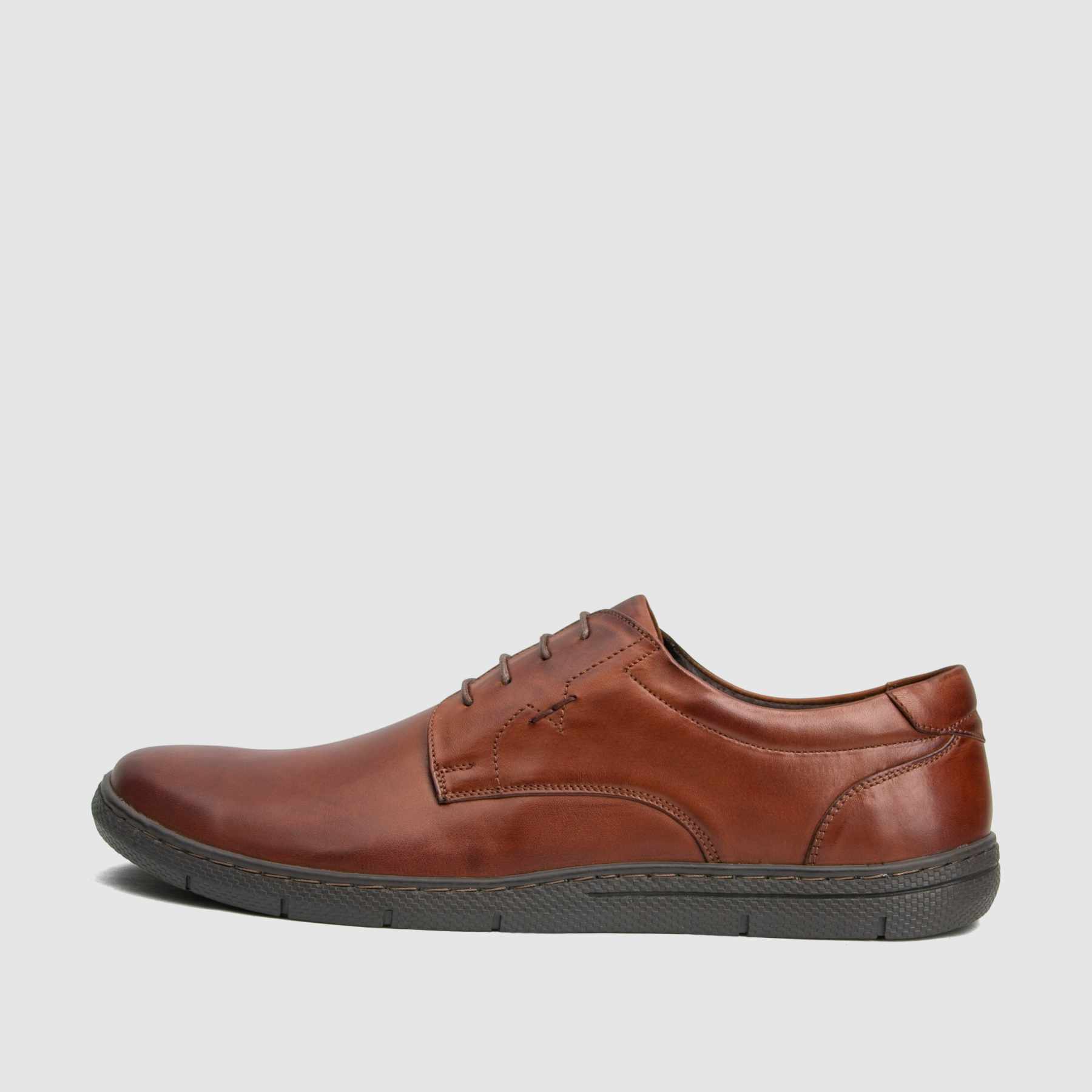 Casual shoe TAPI B-7264 brown smooth leather