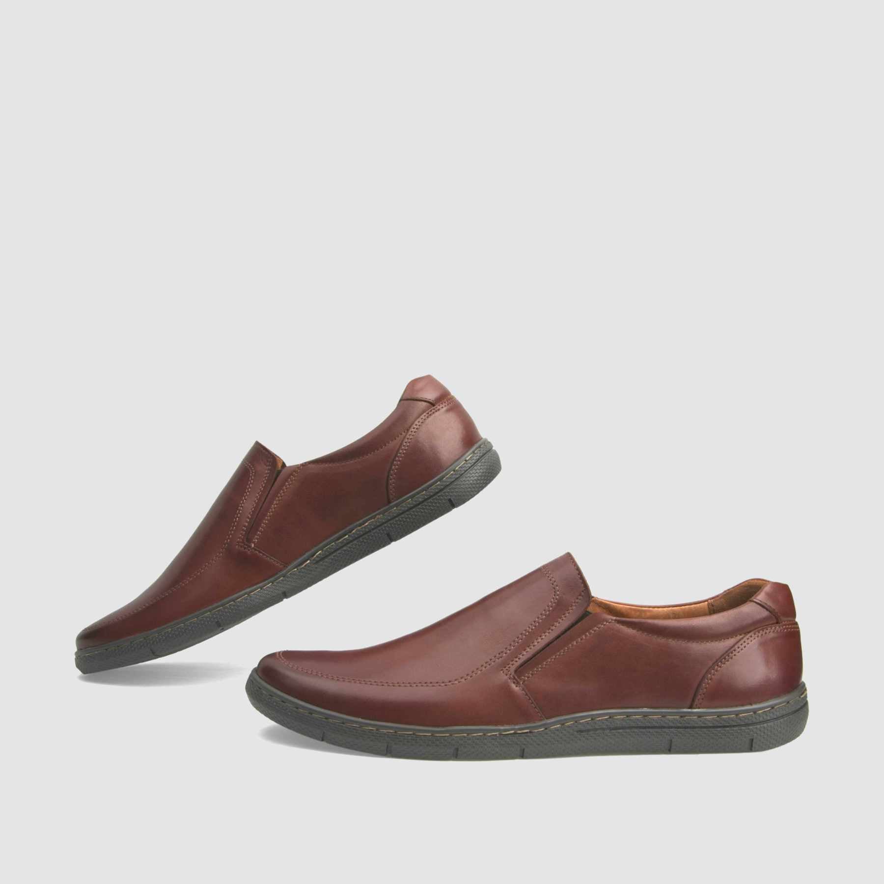 Casual shoe TAPI B-7361 brown smooth leather