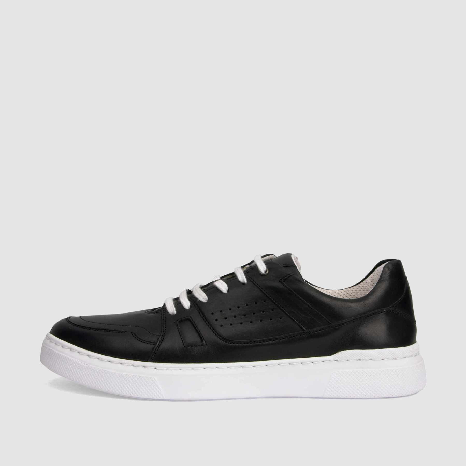 TAPI sneakers E-7363 black smooth leather