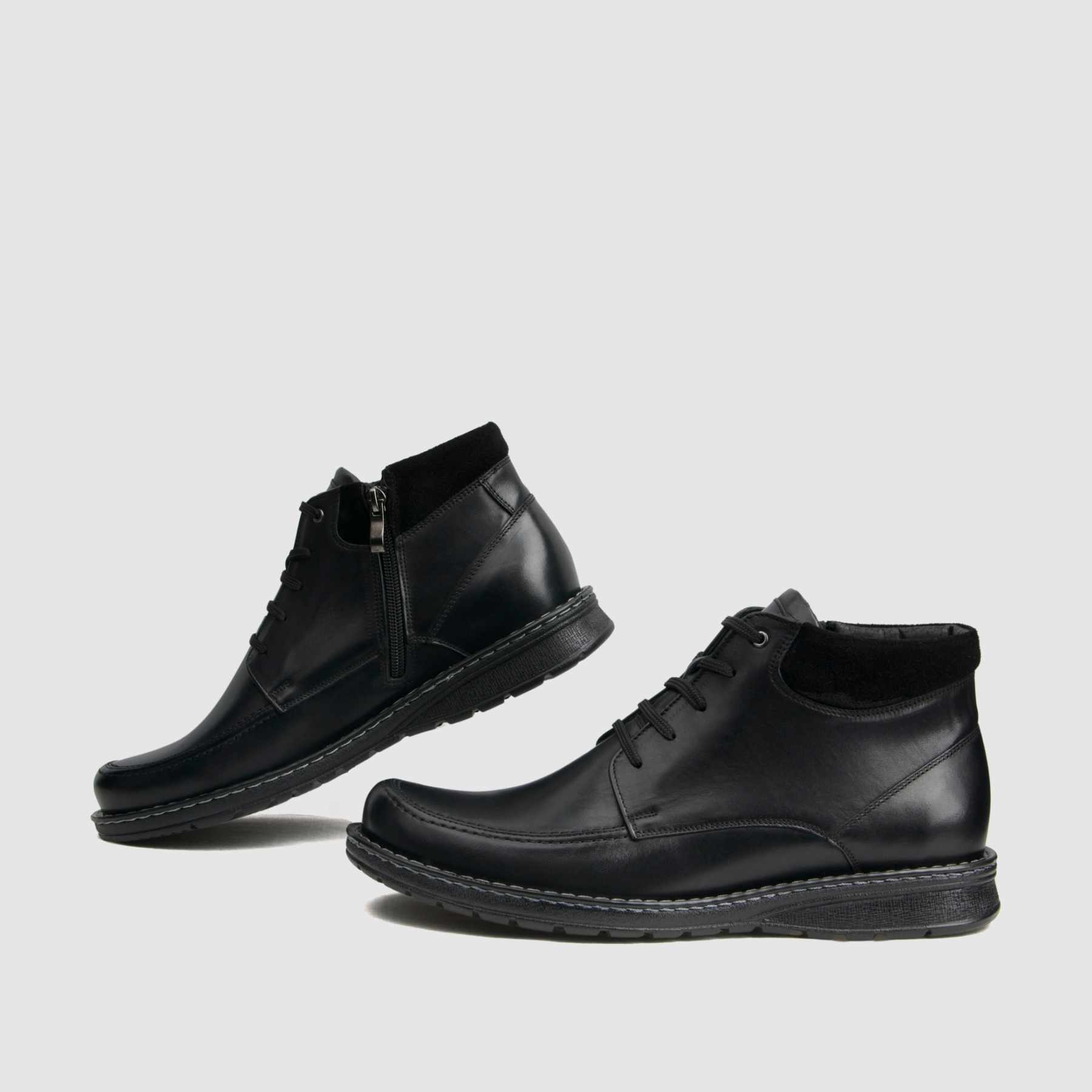 Casual ankle boot TAPI A-2471 black grain leather