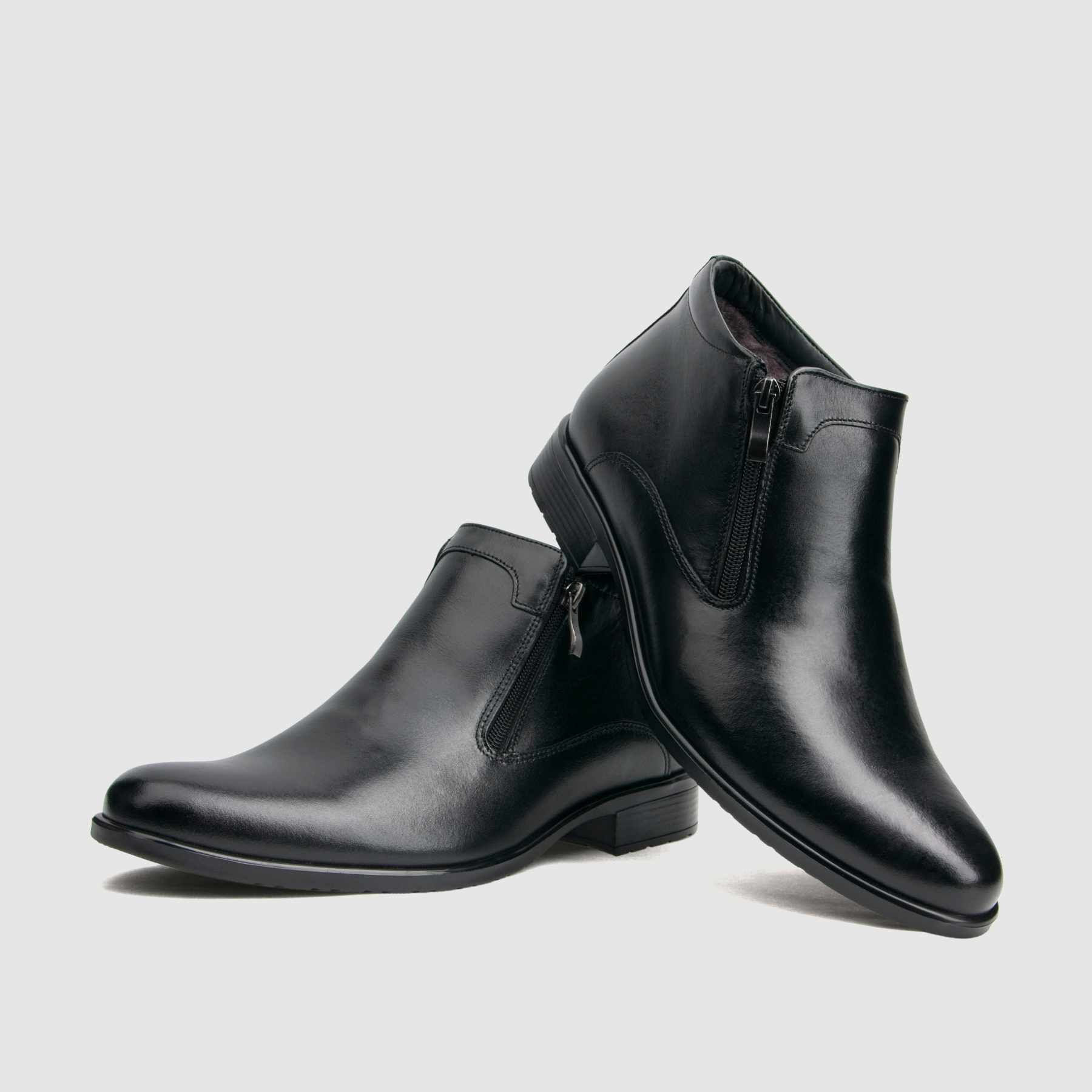 Elegant ankle boot TAPI M-4780 black smooth leather