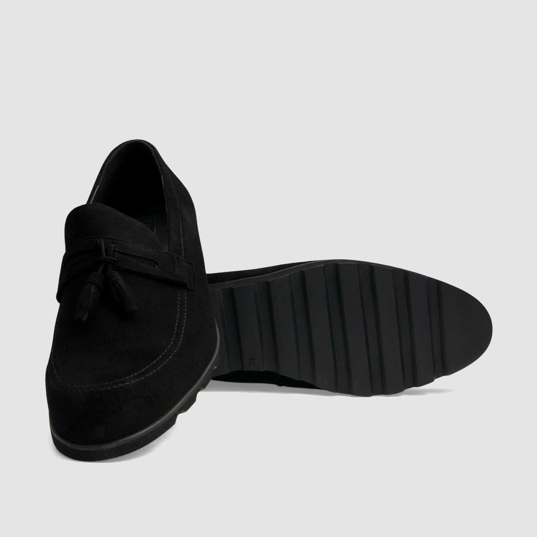 Loafers TAPI AA-6361 black velvet with a light wedge sole 