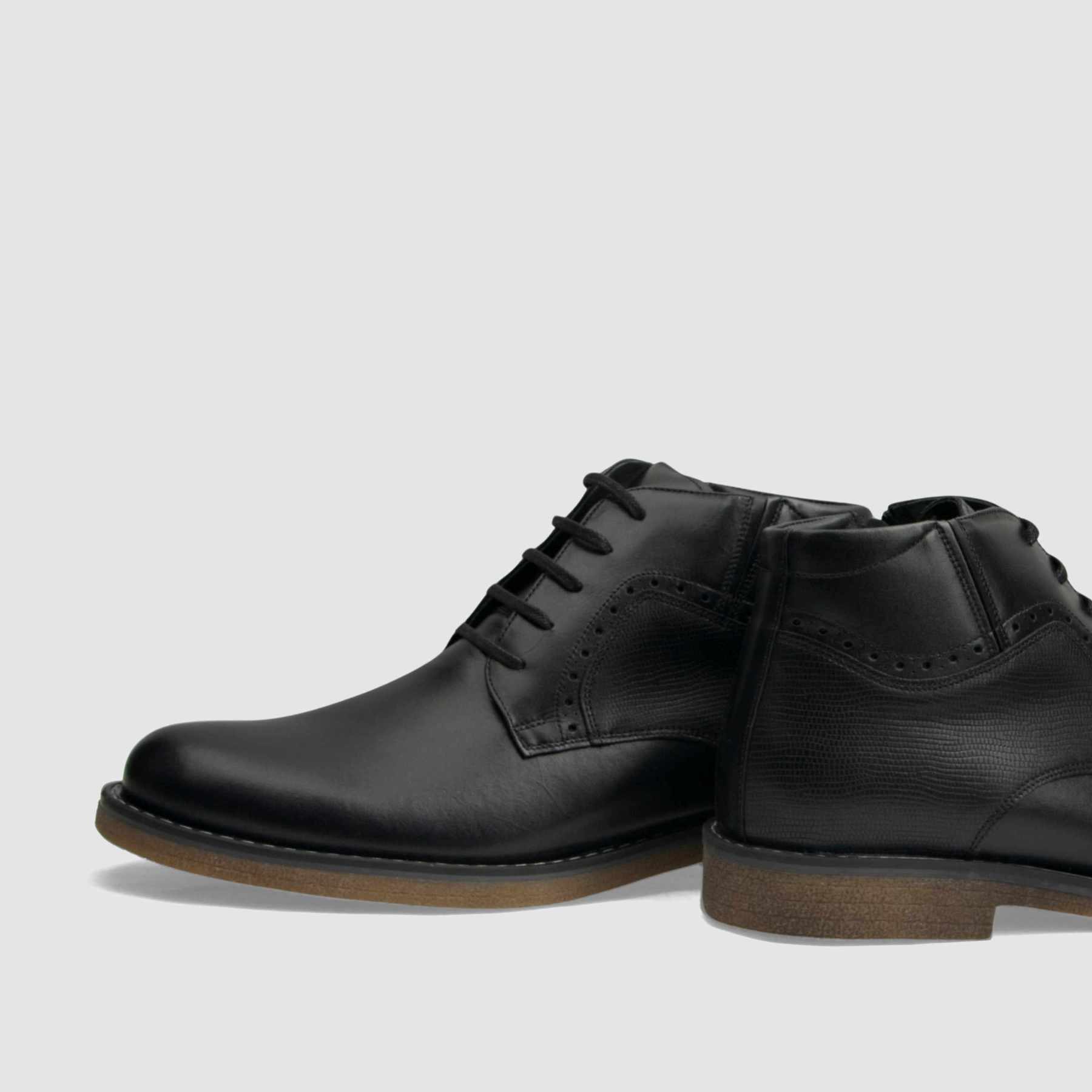 Elegant ankle boots TAPI AB-2297 black grain embossed leather