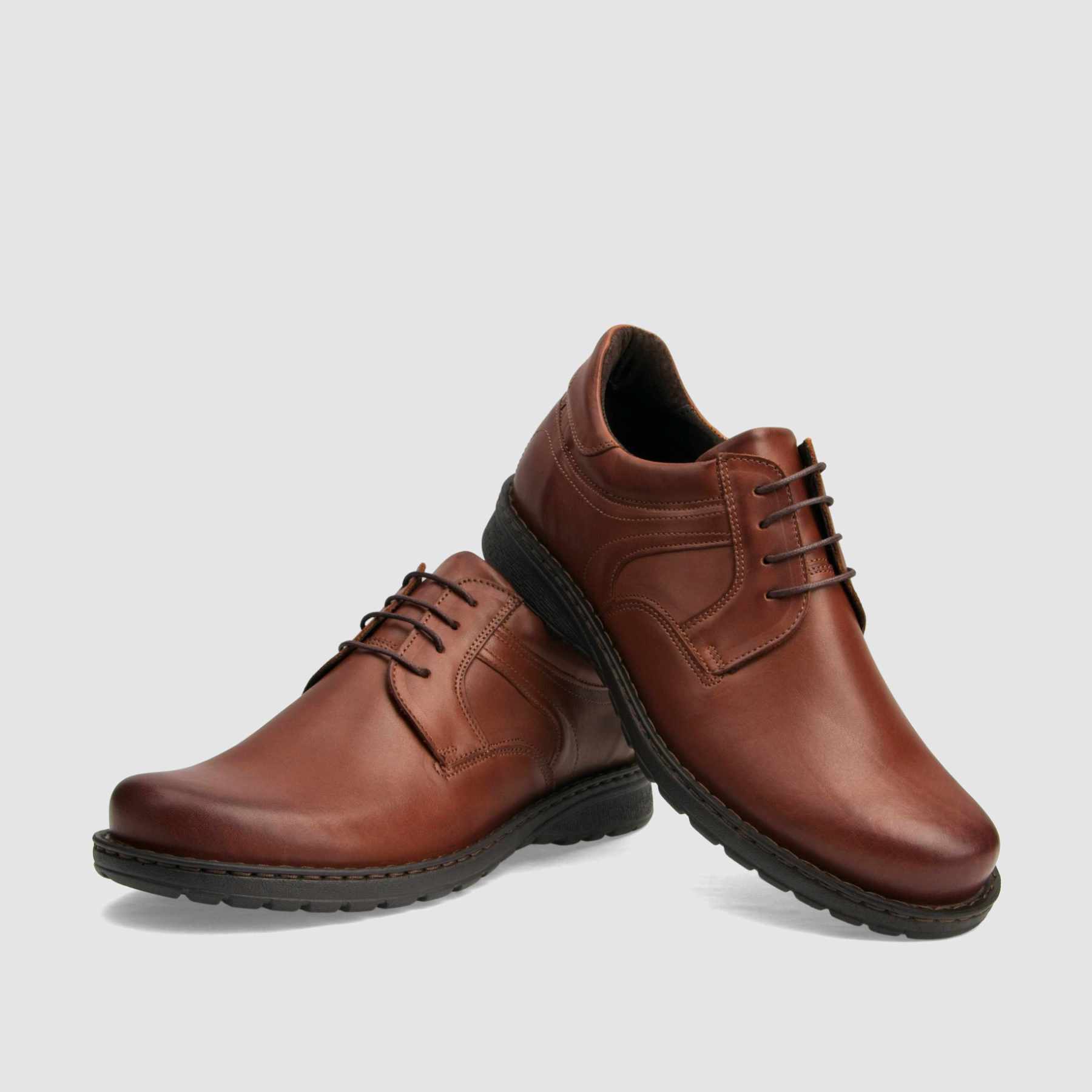 Casual shoe TAPI B-7272 brown smooth leather 