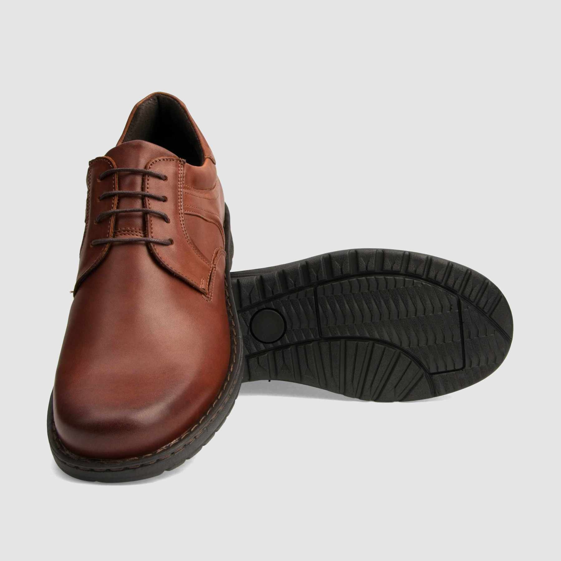 Casual shoe TAPI B-7272 brown smooth leather 