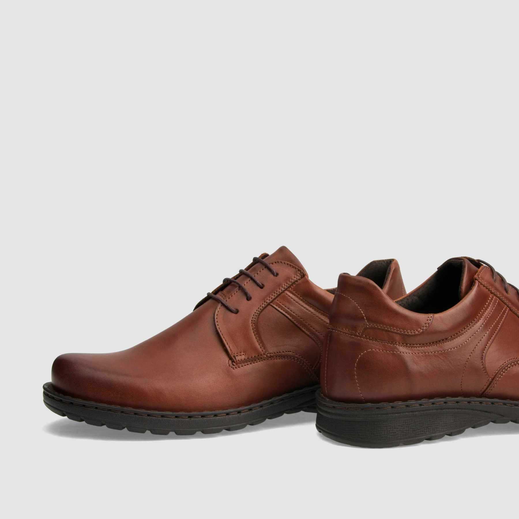 Casual shoe TAPI B-7272 brown smooth leather 