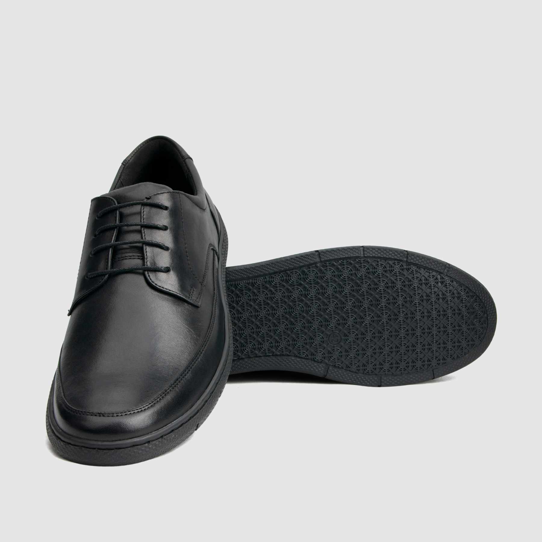 Casual shoe TAPI C-7246 black grain leather 
