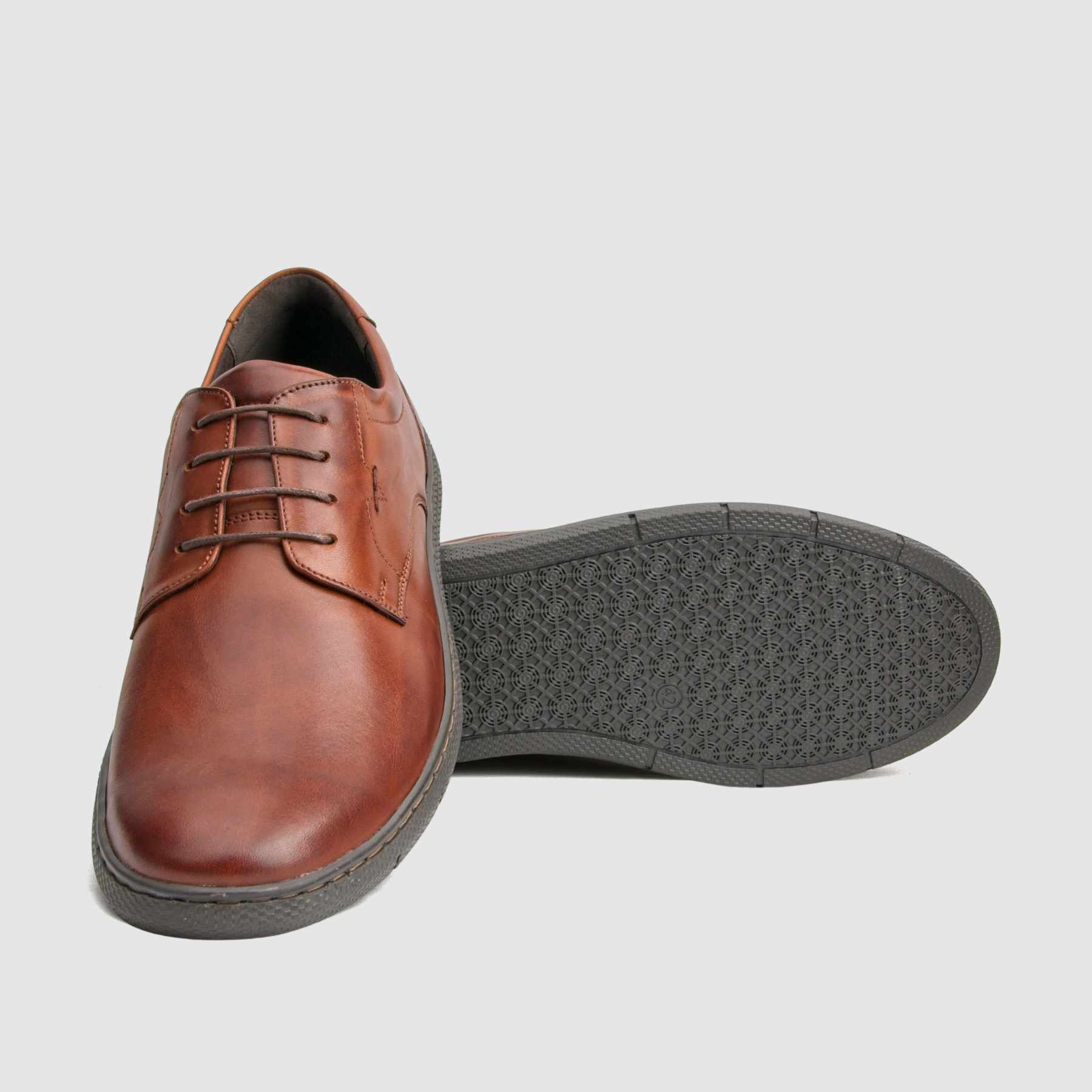 Casual shoe TAPI B-7264 brown smooth leather 
