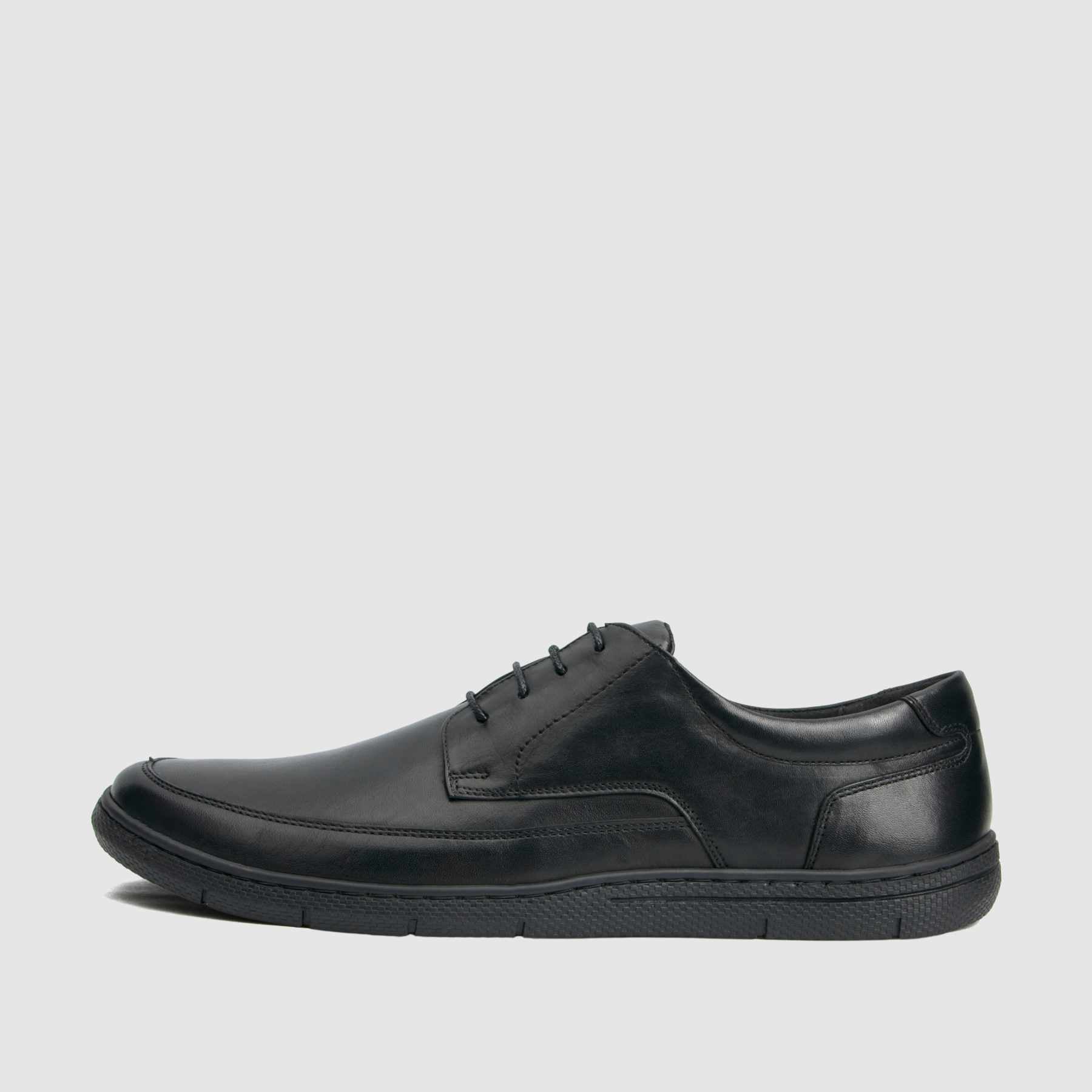 Casual shoe TAPI C-7246 black grain leather 